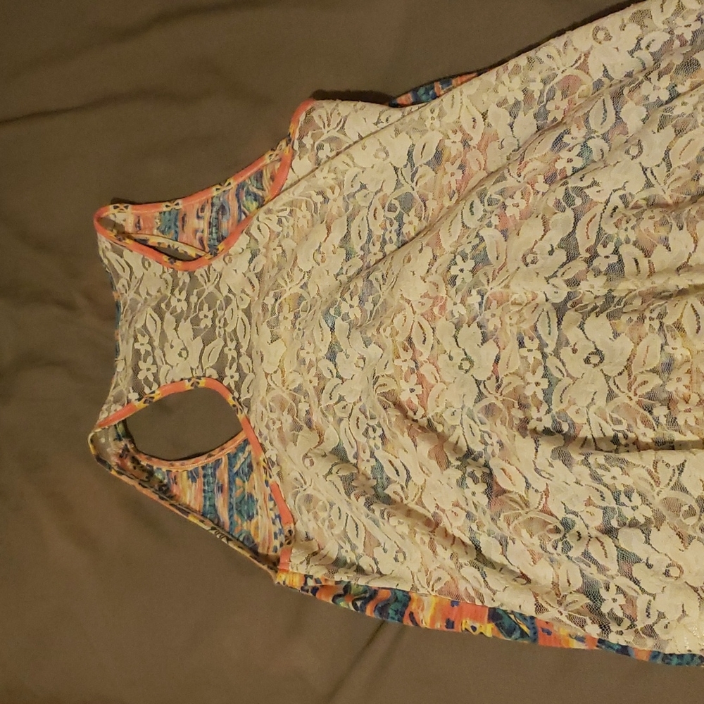Tank top - Picture 2 of 2